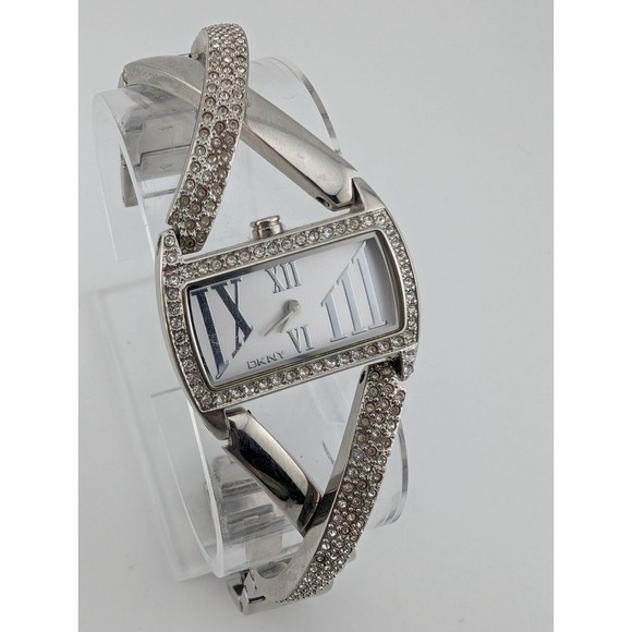 DKNY Pave Crystal Watch Women 28mm Case Silver 6.5" Band- New Battery - Picture 1 of 9